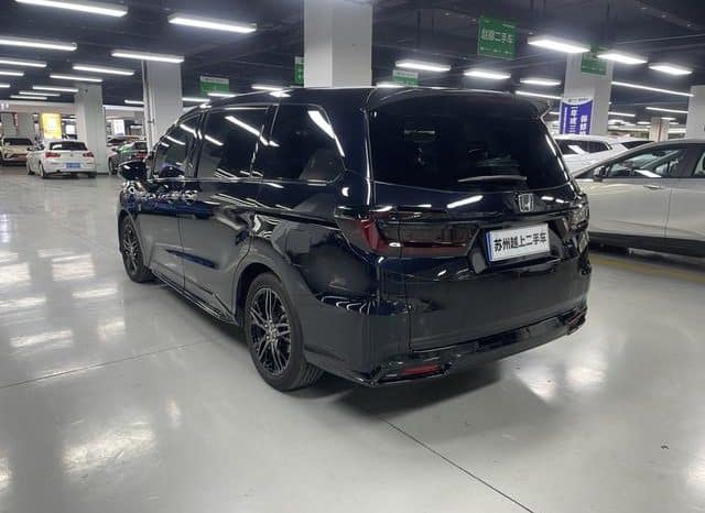 
								Honda Odyssey, 2023 full									