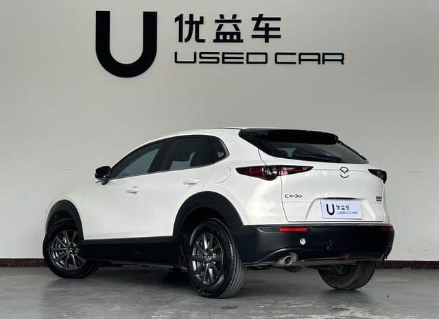
								Mazda CX-30, 2023 full									