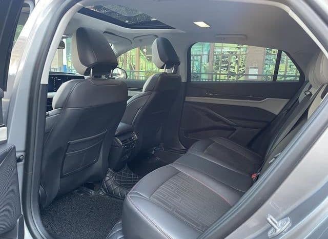 
								Ford Mondeo (V), 2022 full									