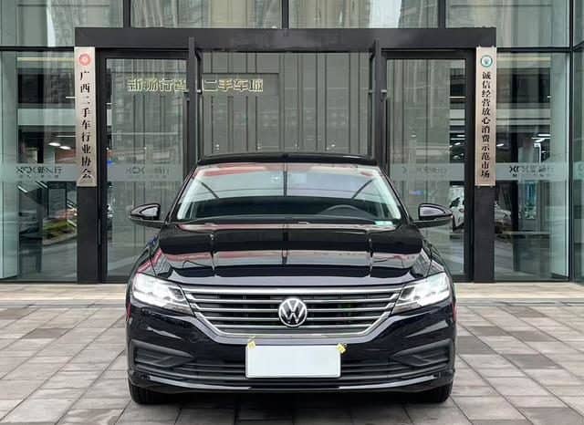 
								Volkswagen Golf 7 (Lavida), 2022 full									