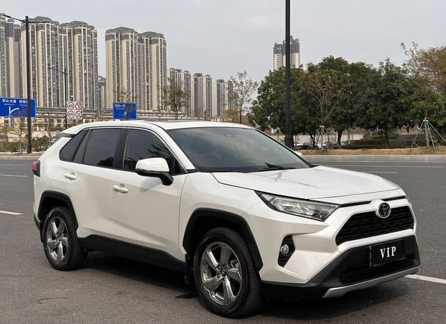 
								Toyota RAV4 (IV), 2022 full									
