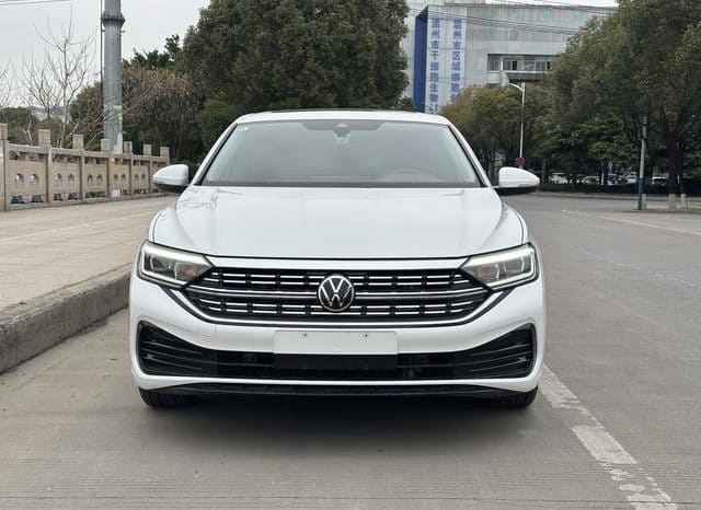 
								Volkswagen Jetta, 2022 full									