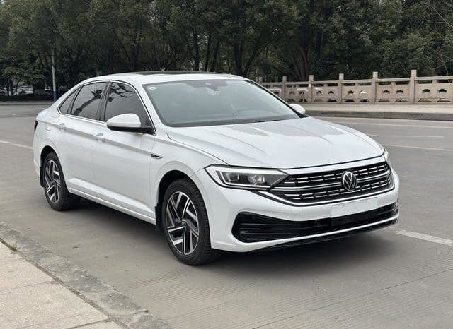 
								Volkswagen Jetta, 2022 full									