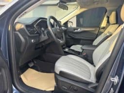 
										Ford Escape (IV), 2022 full									