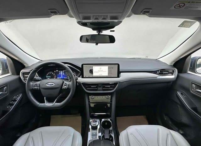 
								Ford Escape (IV), 2022 full									