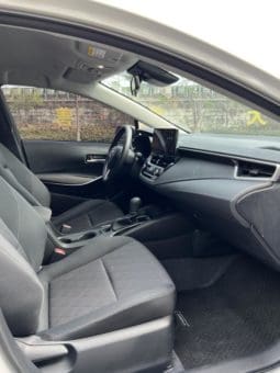 
										Toyota Corolla (XII), 2024 full									