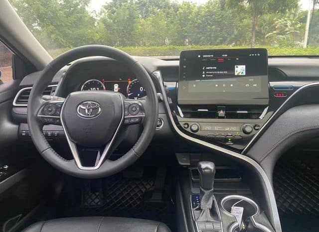 
								Toyota Camry, 2021 full									