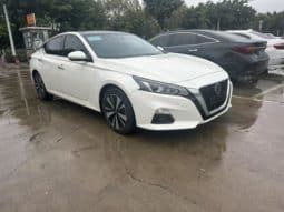 
										Nissan Altima (VI), 2021 full									