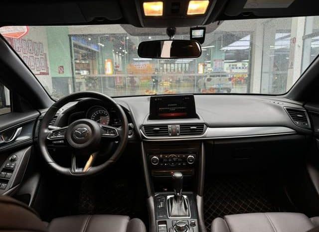 
								Mazda CX-4, 2020 full									