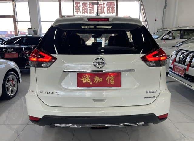 
								Nissan X-Trail (III), 2020 full									