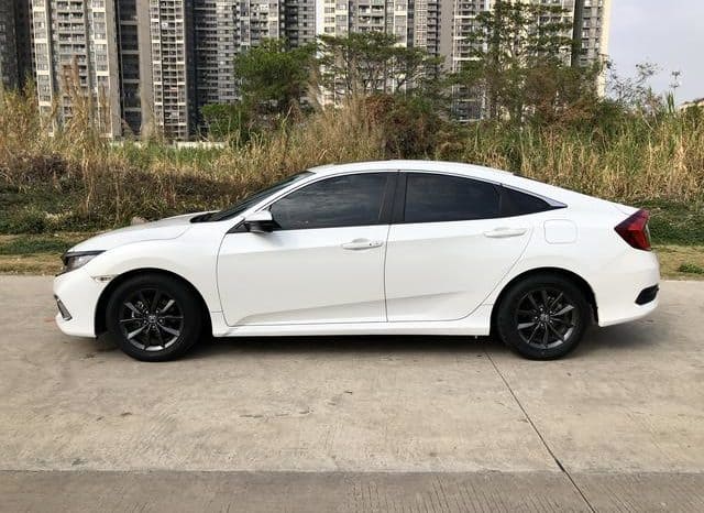 
								Honda Civic, 2020 full									