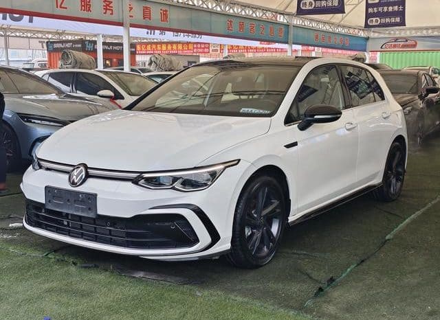 67bc9abdcd6c5 Volkswagen Golf 280 TSI, 2022