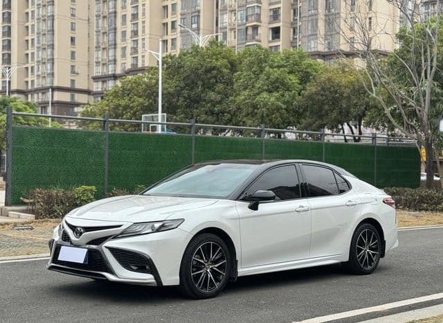 67bcd15257b30 Toyota Camry, 2022