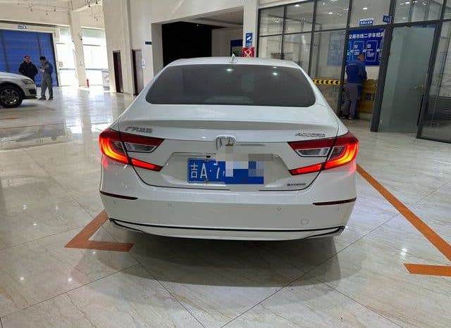 
								Honda Accord, 2020 full									
