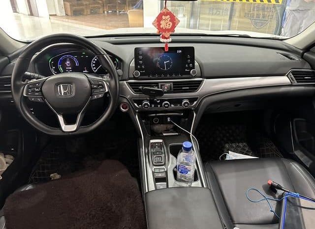 
								Honda Accord, 2020 full									
