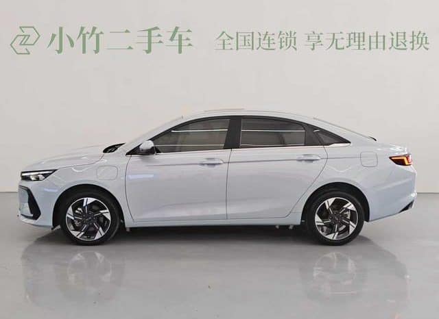 
								Geely Emgrand L Hi-P, 2024 full									