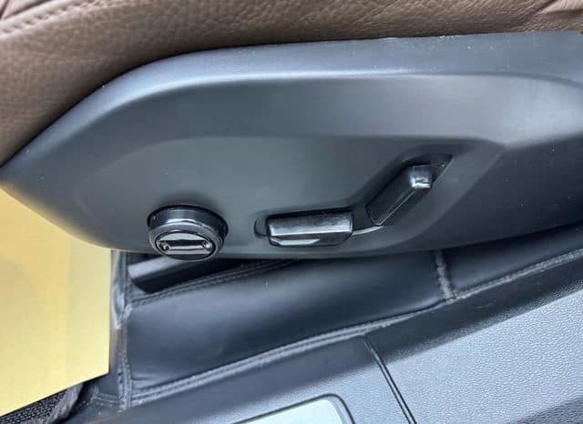 
								Volvo XC60, 2023 full									