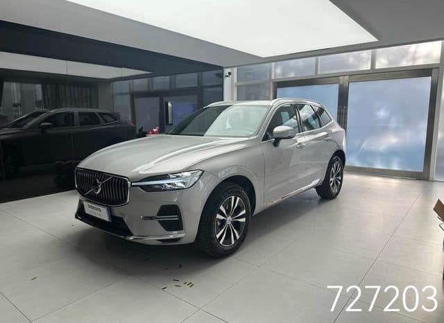 67c052b86f70f Volvo XC60, 2023