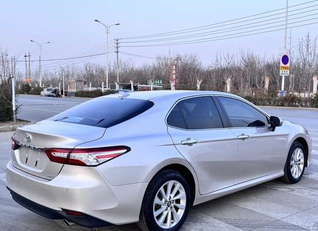 
								Toyota Camry, 2021 full									