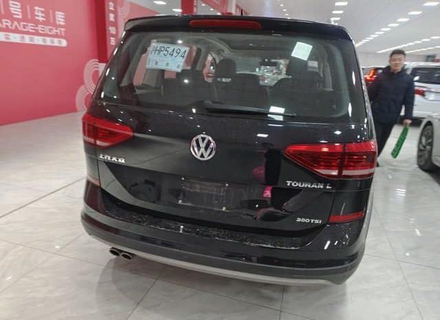 
								Volkswagen Touran L, 2020 full									