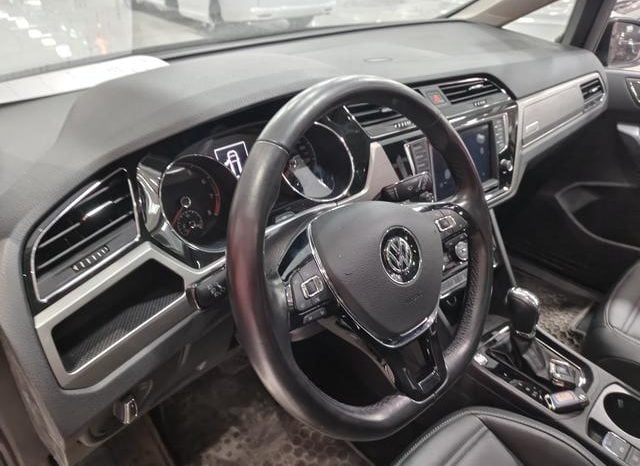 
								Volkswagen Touran L, 2020 full									