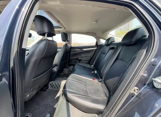 
								Honda Civic, 2021 full									
