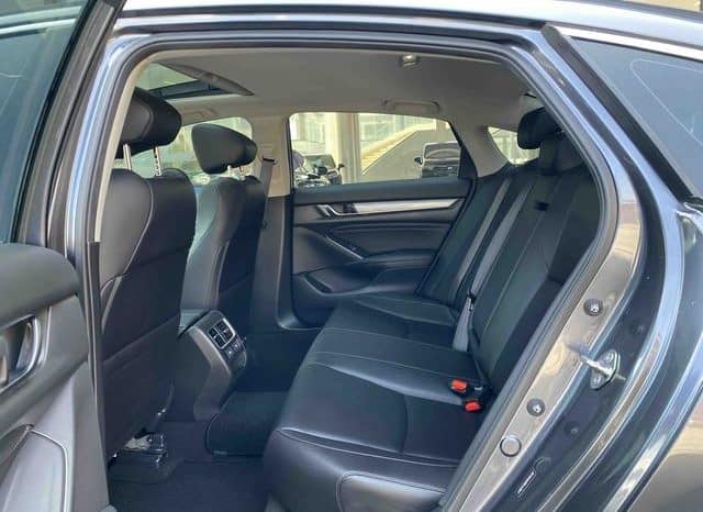 
								Honda Accord, 2023 full									