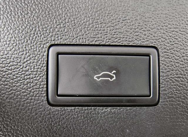
								Volkswagen Tharu, 2023 full									