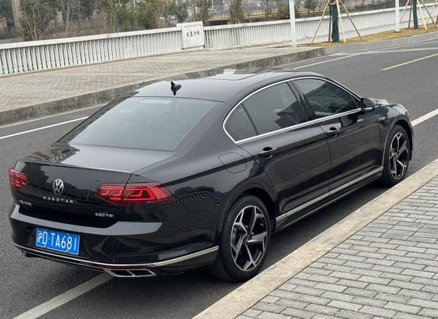 
								Volkswagen Magotan, 2022 full									