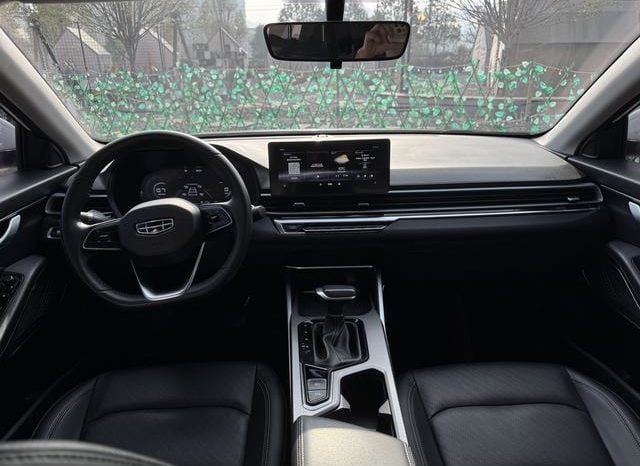 
								Geely Emgrand, 2022 full									