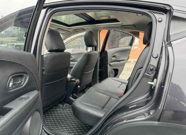 
								Honda Vezel, 2020 full									