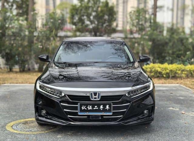 
								Honda Accord, 2022 full									