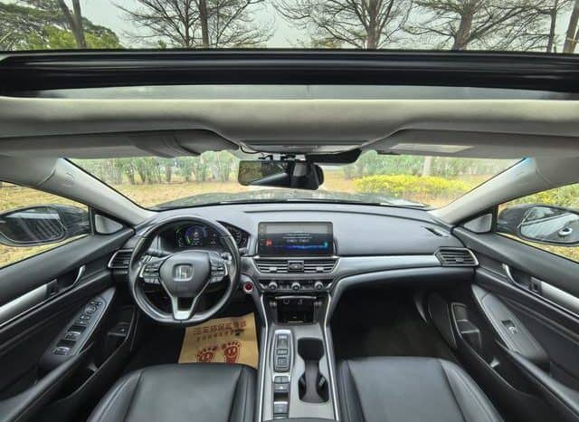 
								Honda Accord, 2022 full									