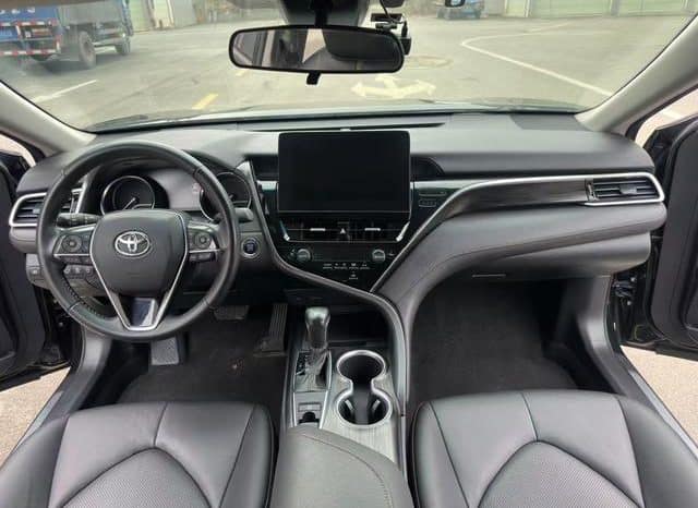 
								Toyota Camry, 2021 full									