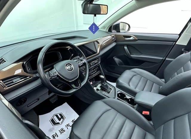 
								Volkswagen Tharu, 2022 full									