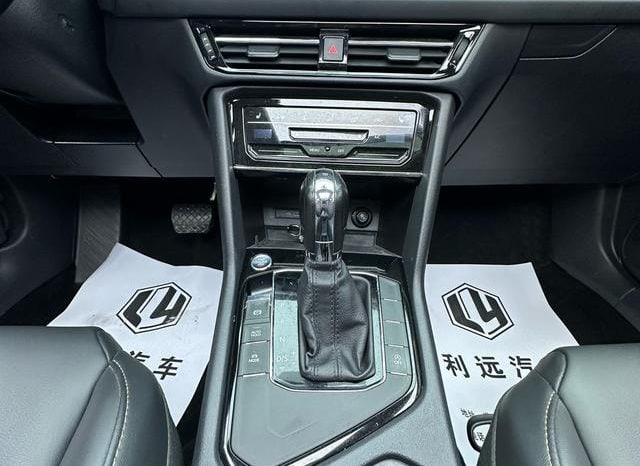 
								Volkswagen Tharu, 2022 full									