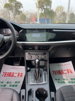 
										Volkswagen Golf 7 (Lavida), 2021 full									