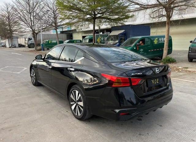 
								Nissan Altima (VI), 2021 full									
