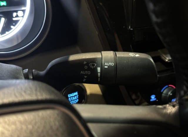 
								Toyota Camry, 2021 full									