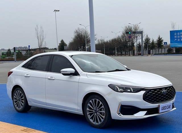 
								Ford Focus (IV), 2021 full									
