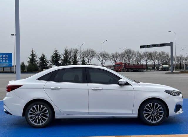 
								Ford Focus (IV), 2021 full									