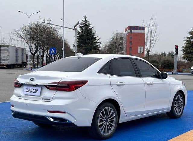 
								Ford Focus (IV), 2021 full									