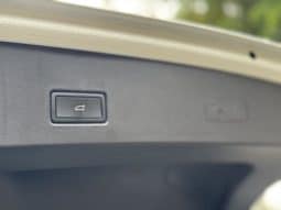 
										Volkswagen T-Roc, 2022 full									