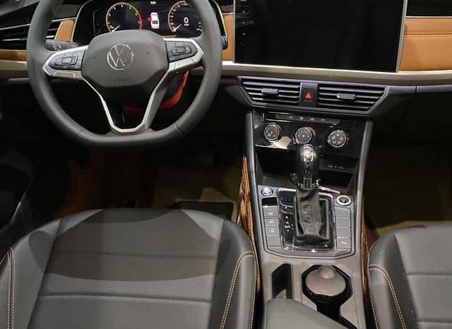 
								Volkswagen Bora, 2022 full									