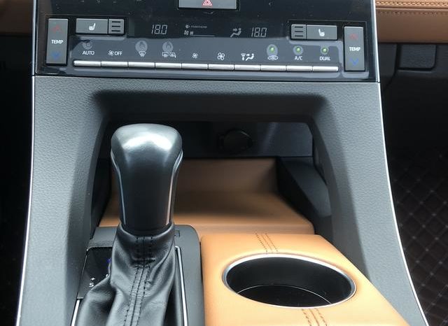 
								Toyota Avalon, 2021 full									