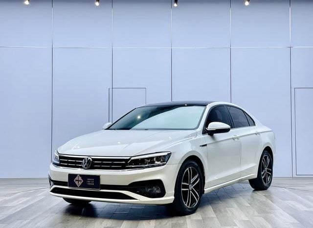 67cb9ccf73bbd Volkswagen Lamando, 2022