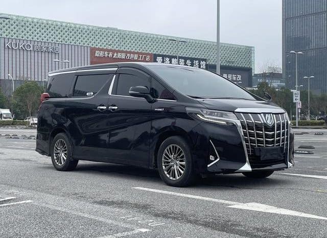 
								Toyota Vellfire (II), 2020 full									