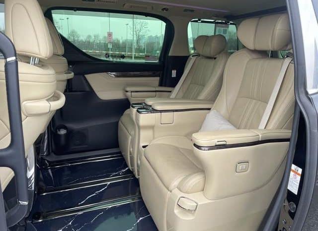 
								Toyota Vellfire (II), 2020 full									
