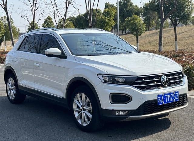 
								Volkswagen T-Roc, 2022 full									