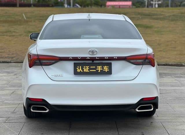 
								Toyota Avalon, 2024 full									